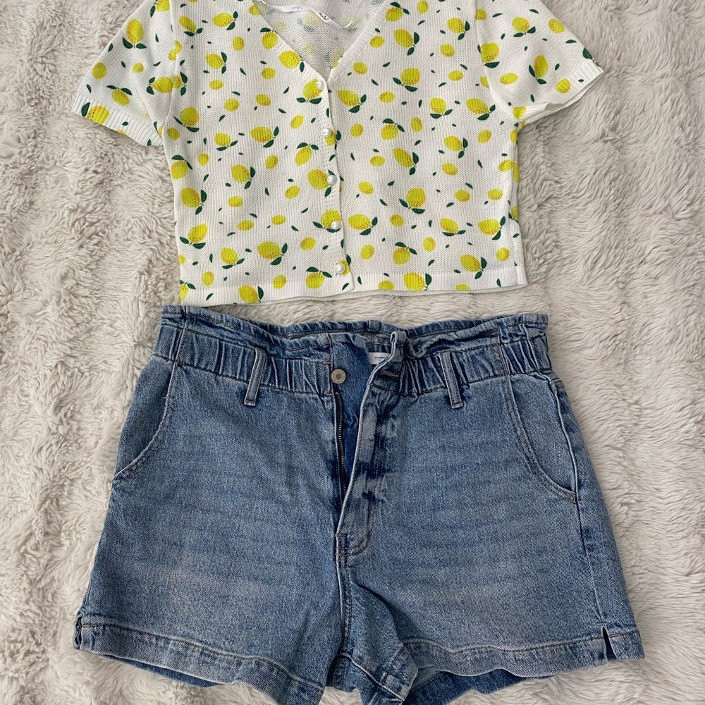 Lemon Print Crop Top and Denim Shorts Set
